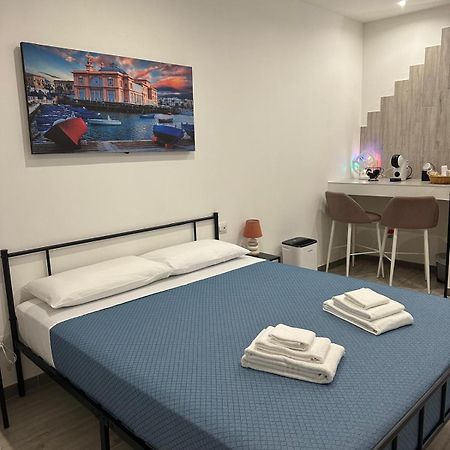 Bari Valona Rooms Exteriér fotografie